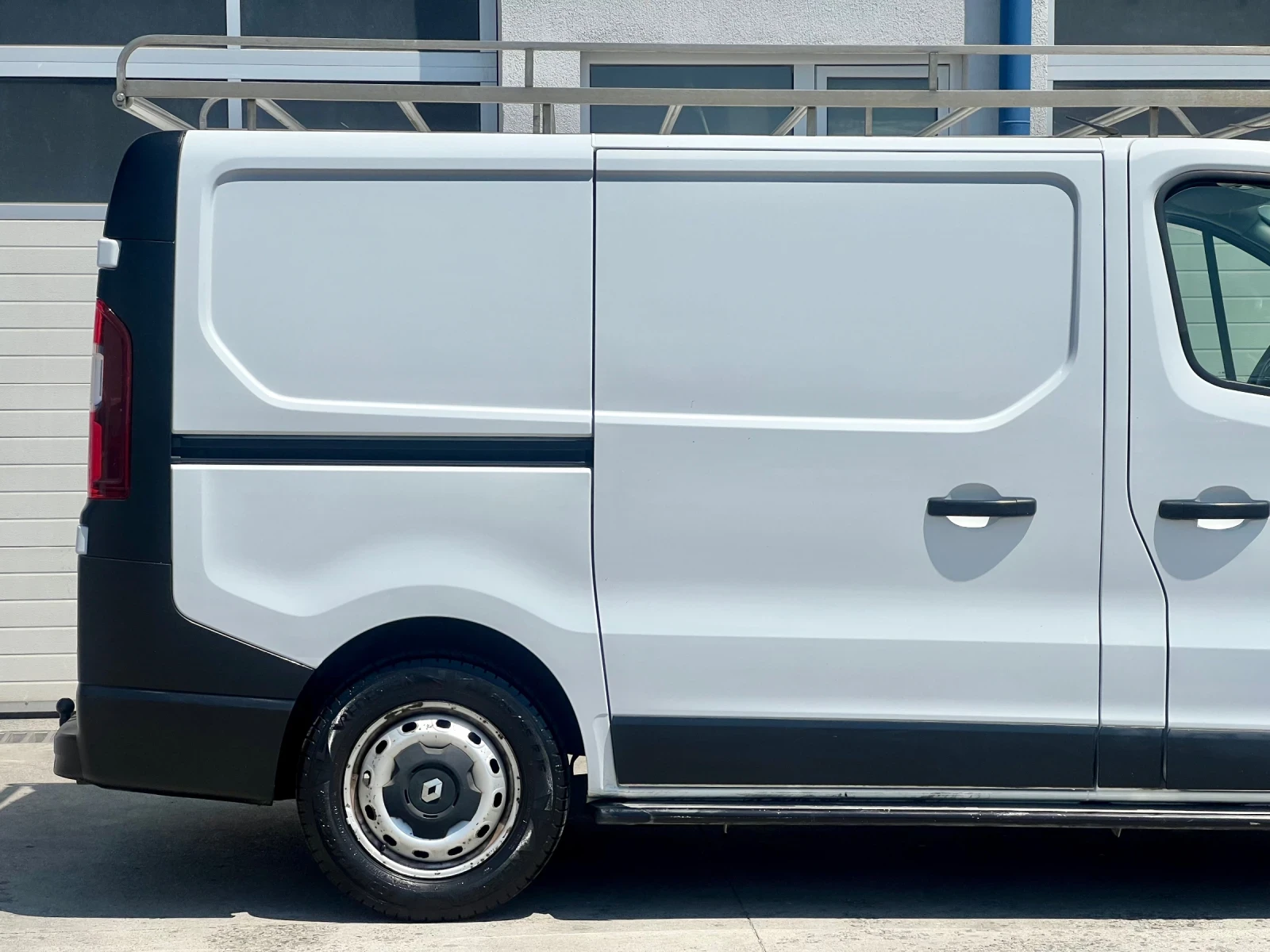 Renault Trafic 183000км! / Климатик / Като нов - изображение 8