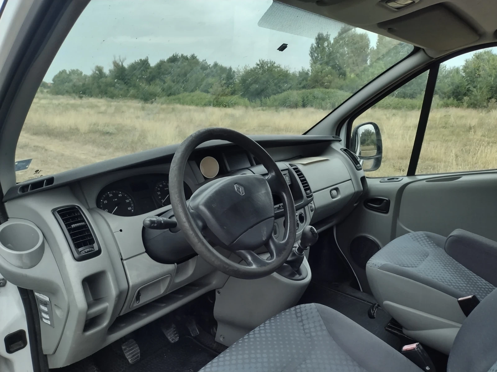 Renault Trafic, снимка 9 - Бусове и автобуси - 55784807
