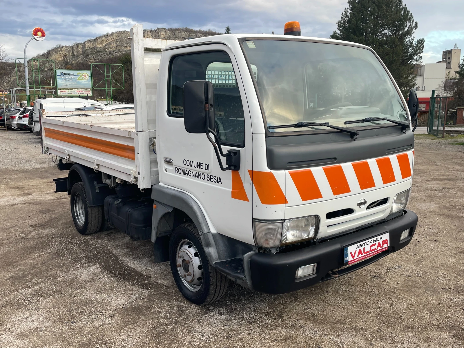 Nissan Kabstar  = = = 3.0TDI= 120.. | Mobile.bg   3