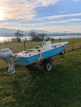 Лодка Boston Wahler, снимка 2 - Воден транспорт - 52940526