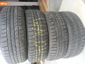 Гуми Зимни 215/60R17, снимка 1