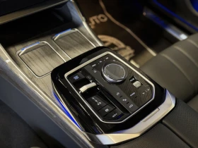 BMW i7 M60 xDrive SKY LOUNGE TV INDIVIDUAL 360 B&W, снимка 14