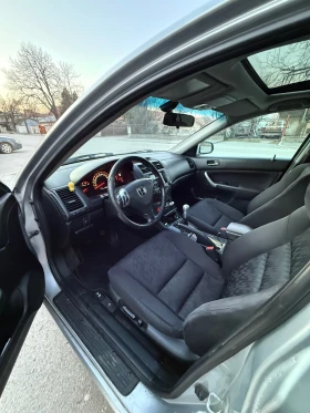 Honda Accord 2.2 I-CDTI, снимка 6