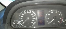 Mercedes-Benz A 150, снимка 6