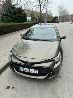 Toyota Corolla 1.8 HYBRYD Гаранционен закупен от Тойота Тиксим, снимка 3