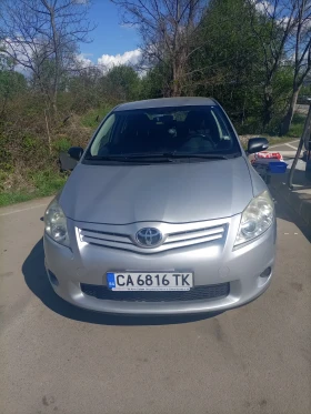 Обява за продажба на Toyota Auris ~9 800 лв. - изображение 1