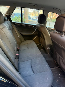 Mercedes-Benz C 200 W203, снимка 8