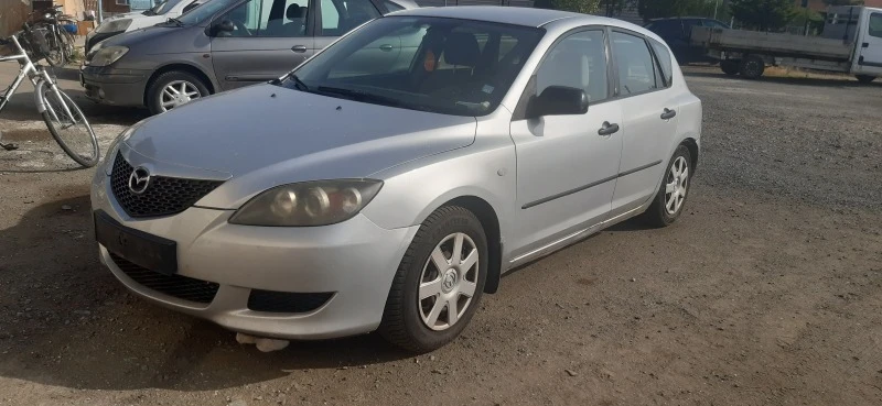 Mazda 3, снимка 1 - Автомобили и джипове - 47494255