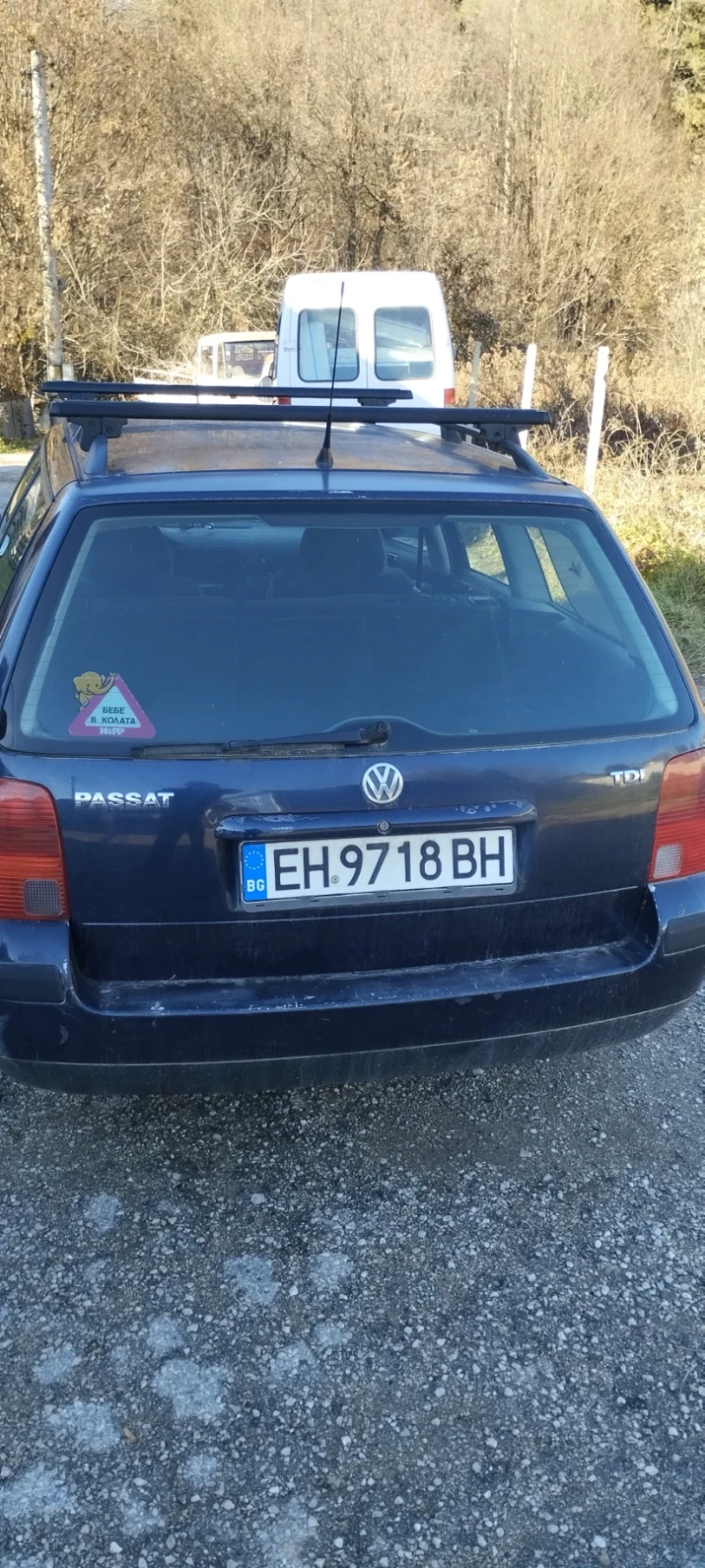 VW Passat, снимка 4 - Автомобили и джипове - 48030056