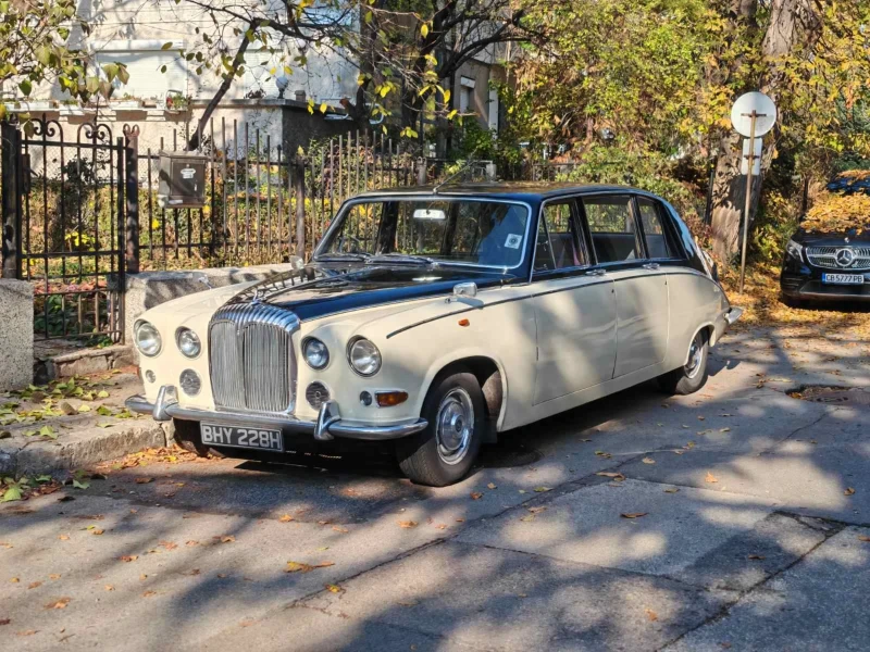 Daimler Sovereign, снимка 1 - Автомобили и джипове - 49537432