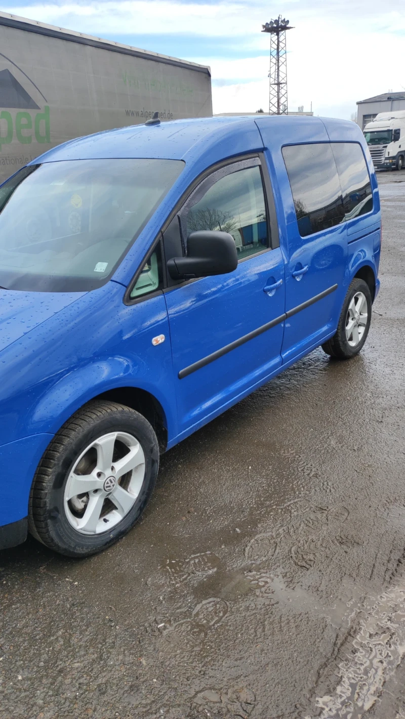 VW Caddy, снимка 2 - Автомобили и джипове - 48430305