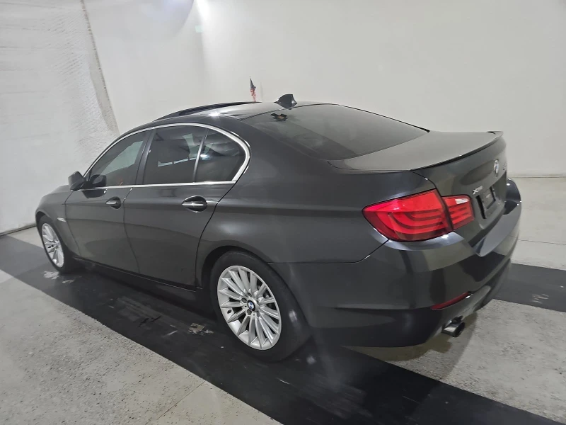 BMW 535 XDRIVE* ПОДГРЕВ* КАМЕРА* КЕЙЛЕС* LANE* ASSIST, снимка 4 - Автомобили и джипове - 48511603