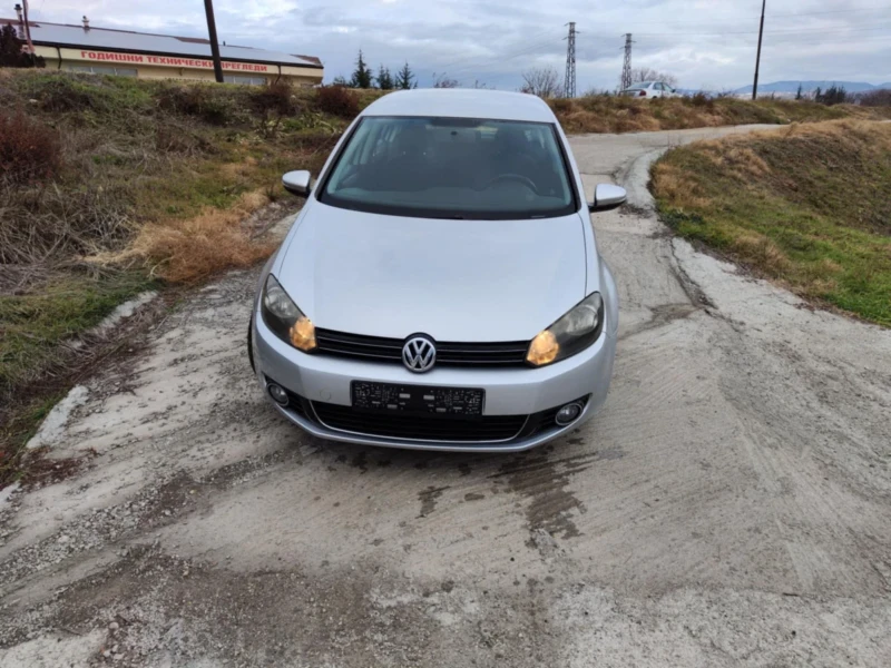 VW Golf, снимка 2 - Автомобили и джипове - 49583417