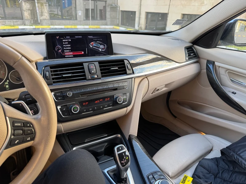 BMW 335, снимка 10 - Автомобили и джипове - 52687232