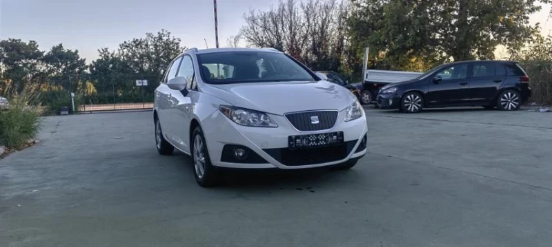 Seat Ibiza, снимка 2 - Автомобили и джипове - 51567761