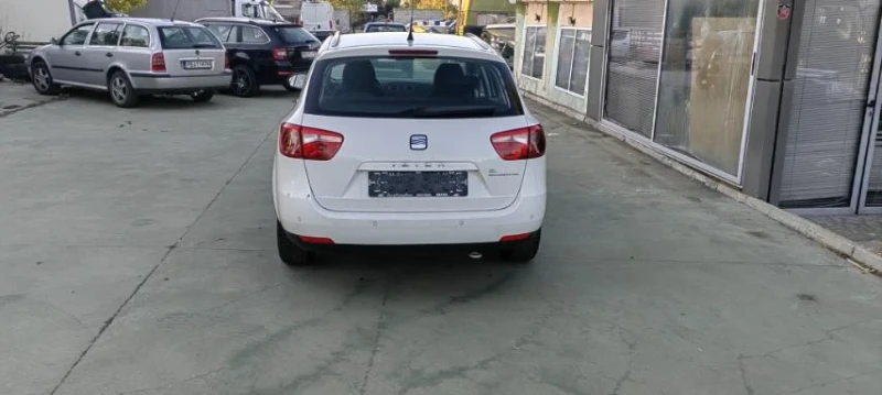 Seat Ibiza, снимка 5 - Автомобили и джипове - 51567761