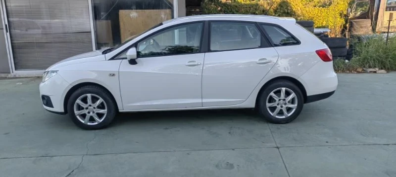 Seat Ibiza, снимка 4 - Автомобили и джипове - 51567761