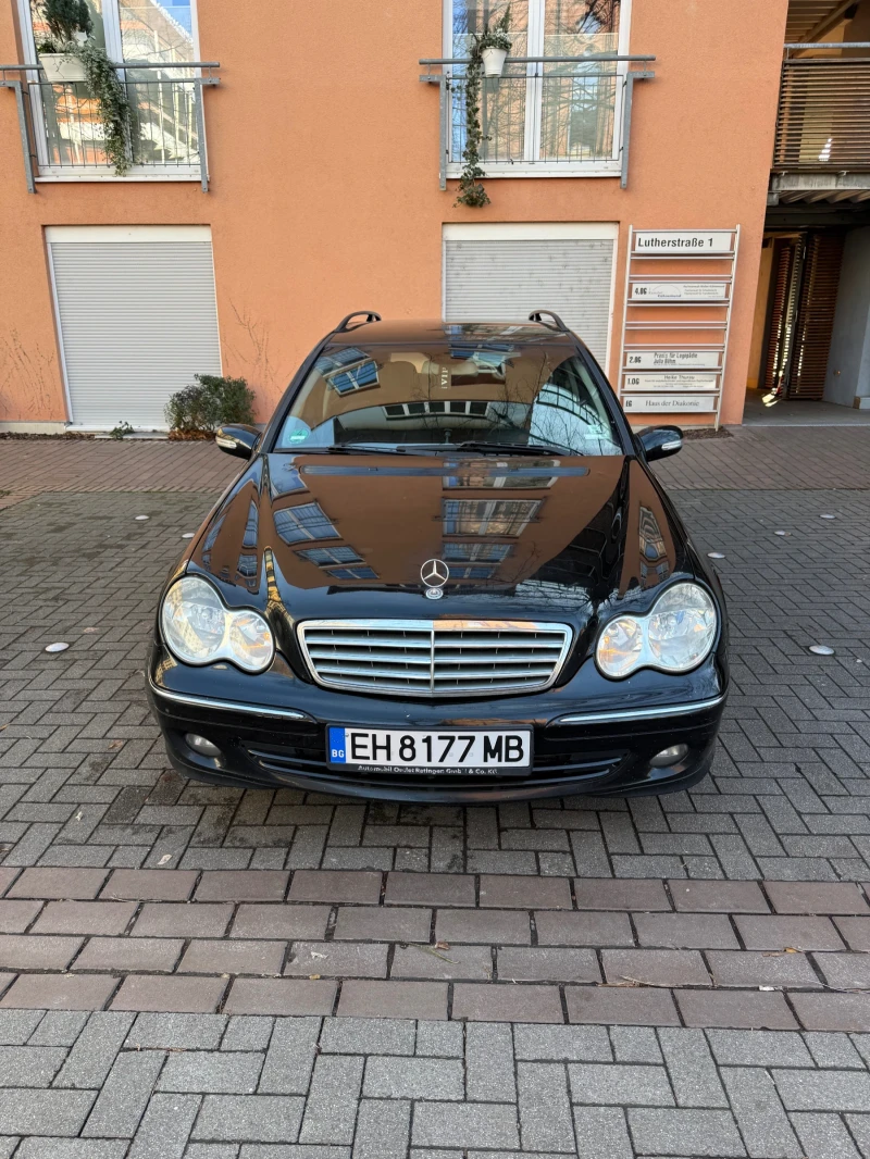 Mercedes-Benz C 200 W203, снимка 2 - Автомобили и джипове - 52564625