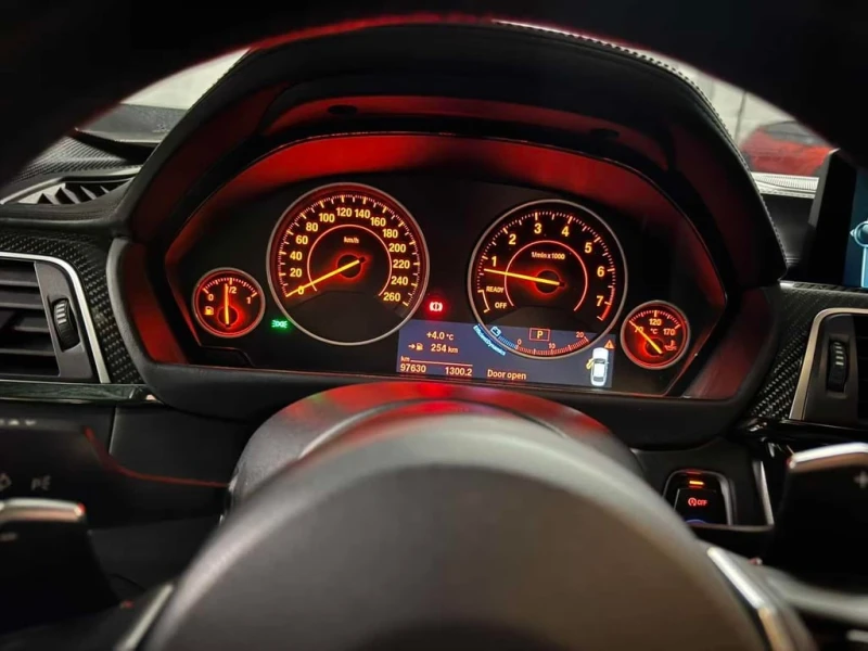 BMW 340 * 340i xDrive * CARFAX * БЕЗ ПЪРВОНАЧАЛНА ВНОСКА, снимка 8 - Автомобили и джипове - 52888888