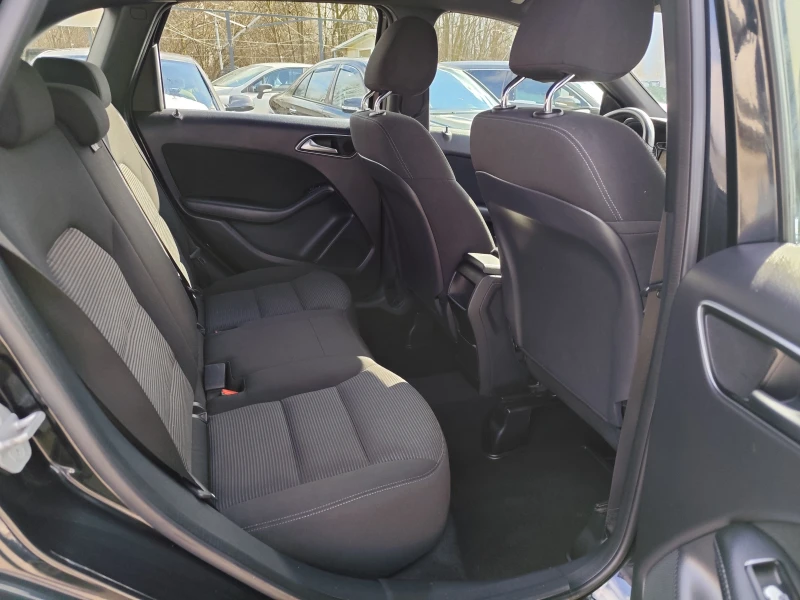 Mercedes-Benz B 180 1.5CDi* LED* NAVI* EURO6B* KLIMA* , снимка 12 - Автомобили и джипове - 53524911