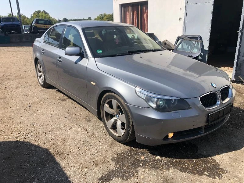 BMW 520 520i 2.2 170кс. - изображение 2