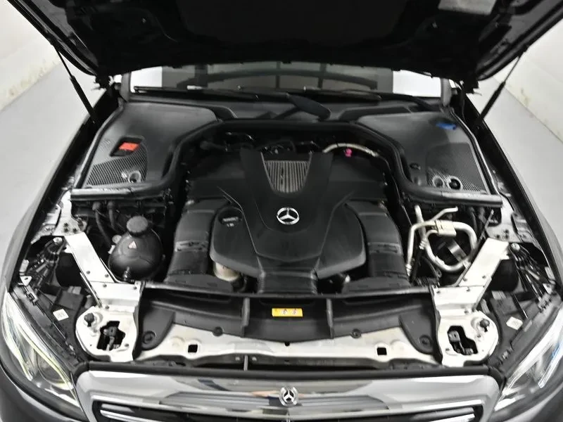 Mercedes-Benz E 400 4MATIC EXCLUSIVE, снимка 11 - Автомобили и джипове - 55278471
