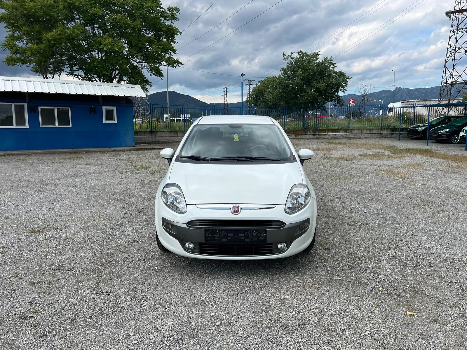 Fiat Punto 1, 3JTD EURO 5A KATO HOBO  - изображение 2