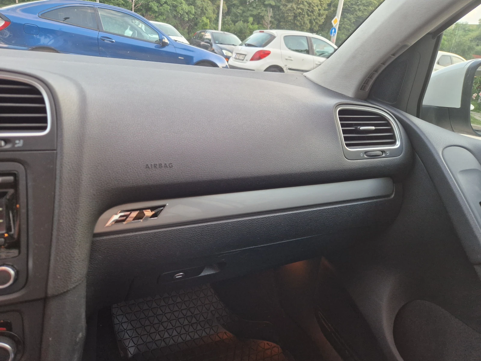 VW Golf Fly - изображение 10
