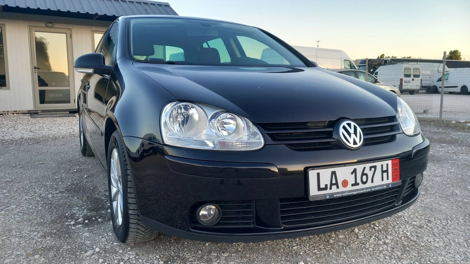 VW Golf 1.9TDI-105PS-6ск/UNITED/КЛИМАТРОНИК/АВТОПИЛОТ/ - изображение 2