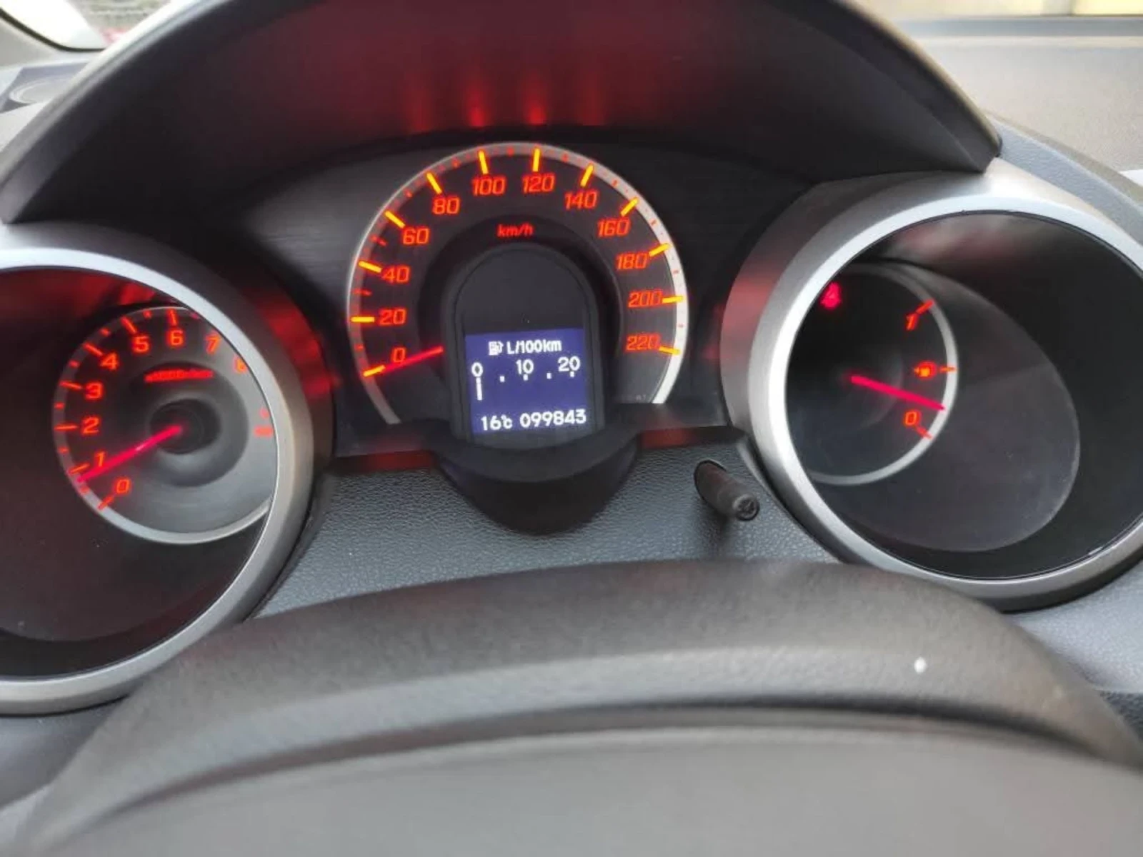 Honda Jazz  - изображение 6
