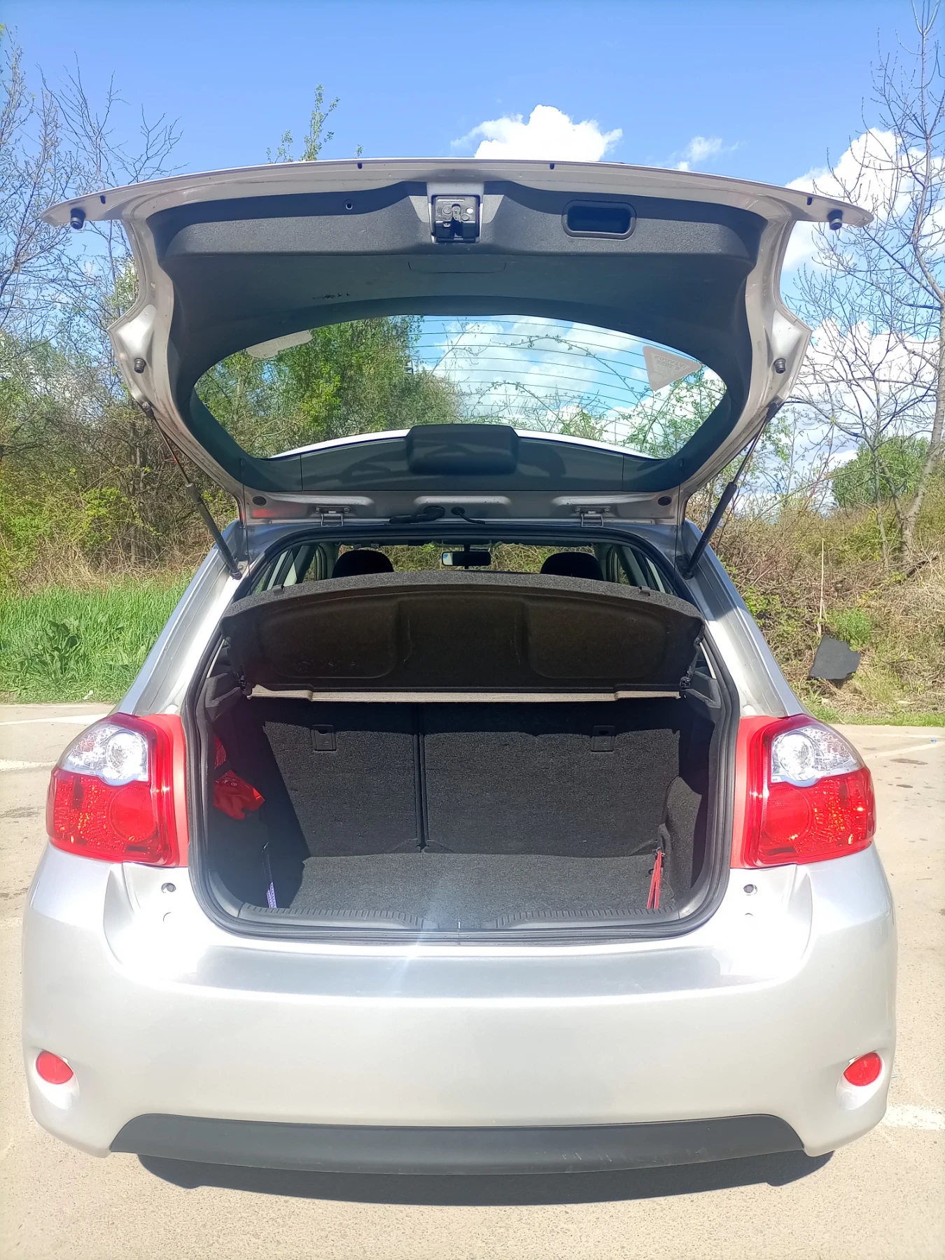 Toyota Auris  - изображение 8