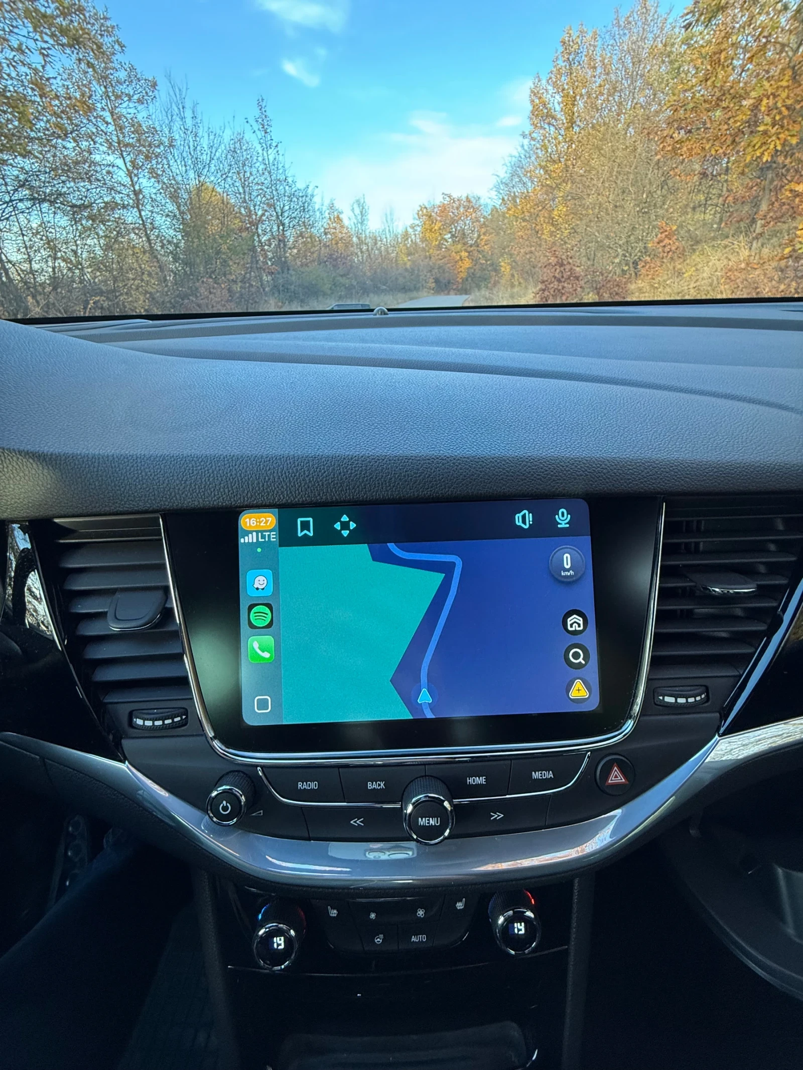 Opel Astra Limousine  - изображение 10