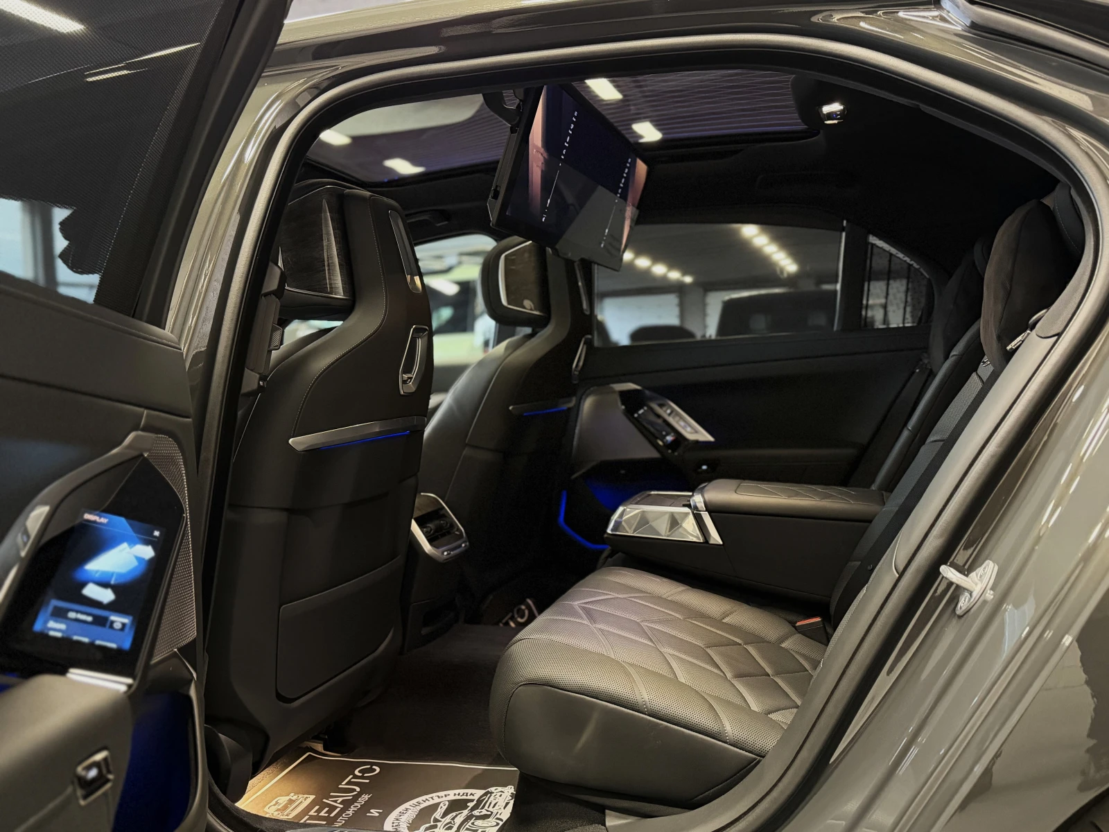 BMW i7 M60 xDrive SKY LOUNGE TV INDIVIDUAL 360 B&W | Mobile.bg � ����������� 15