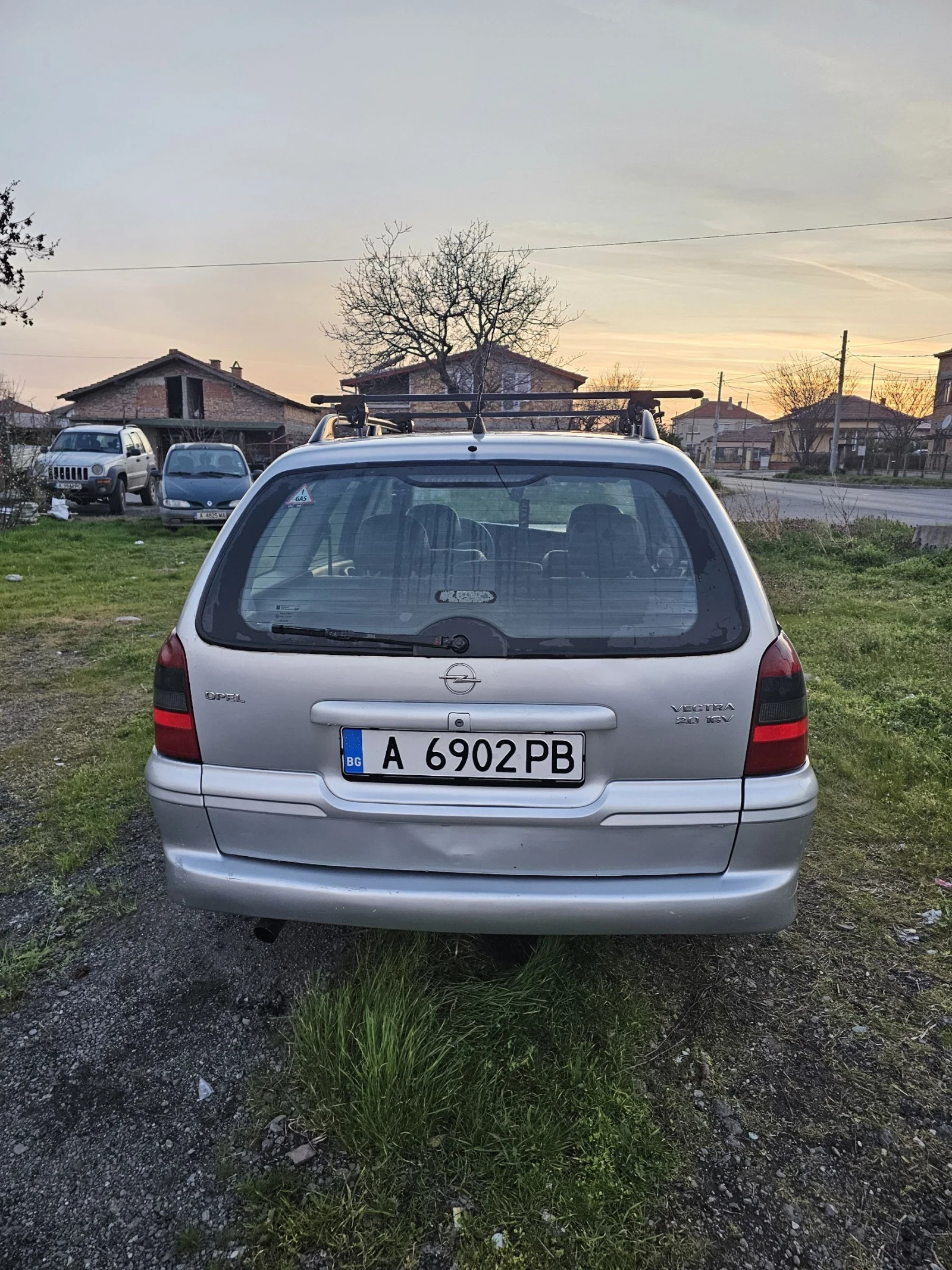 Opel Vectra, снимка 3 - Автомобили и джипове - 53989377