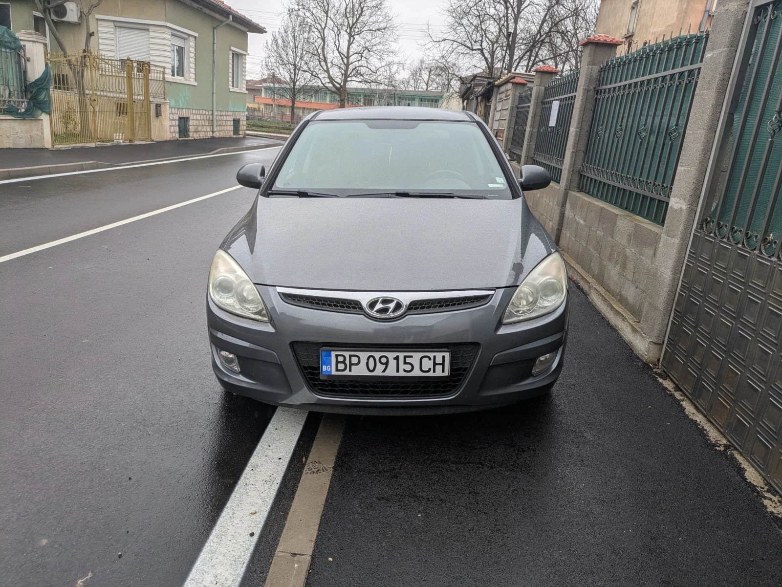 Hyundai I30 1.6 crdi, снимка 2 - Автомобили и джипове - 54125744