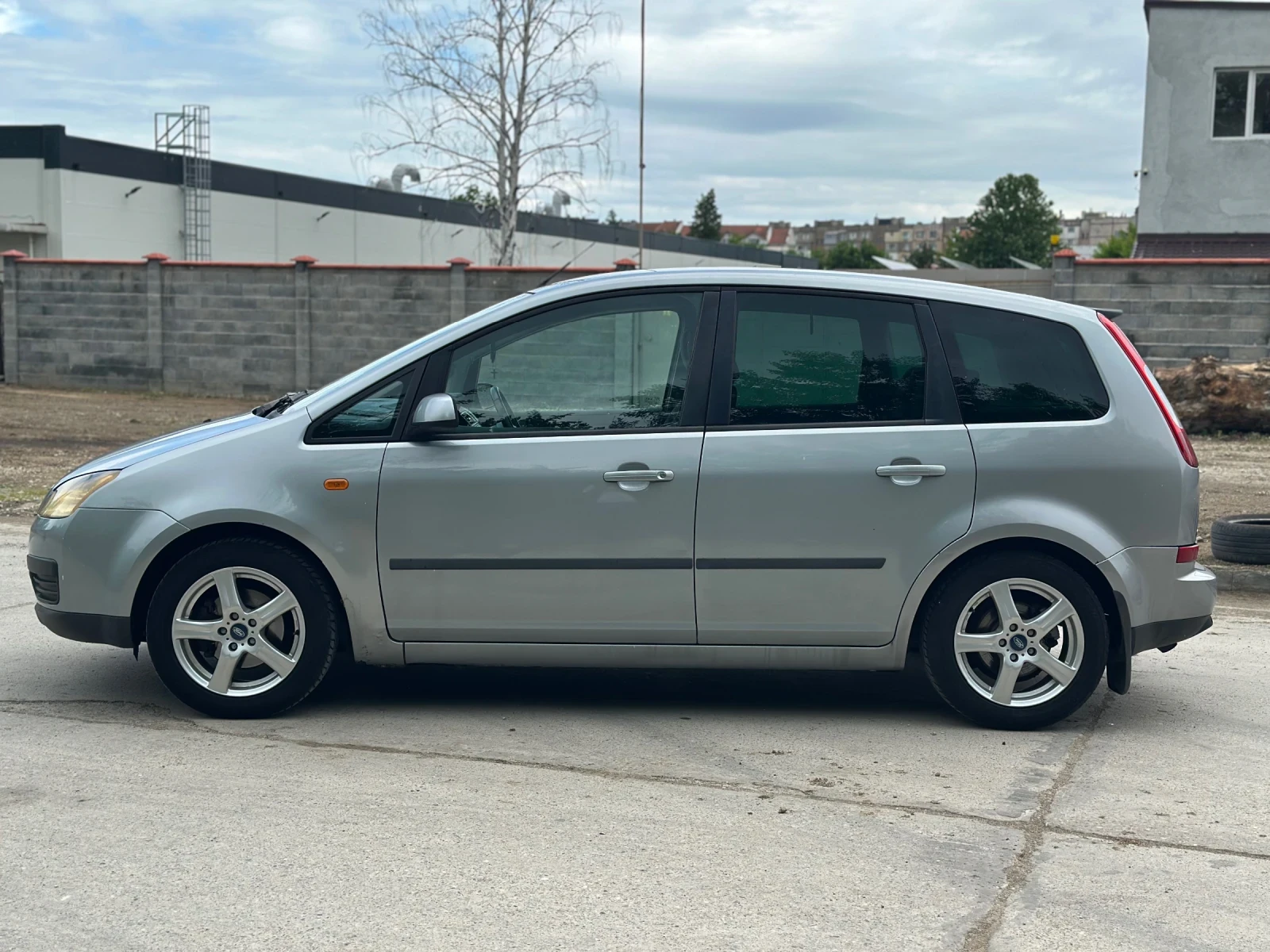 Ford C-max 1.6TDCi РЕГИСТРИРАН, снимка 5 - Автомобили и джипове - 54642209