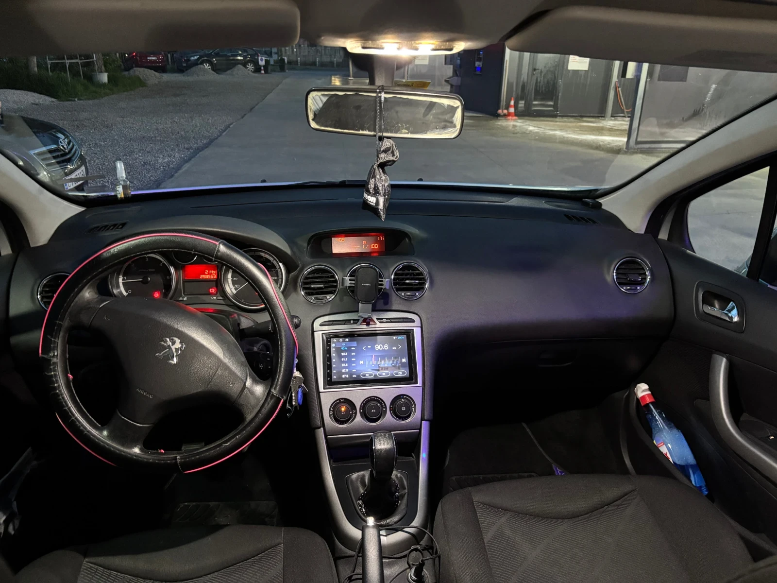 Peugeot 308, снимка 7 - Автомобили и джипове - 54744016