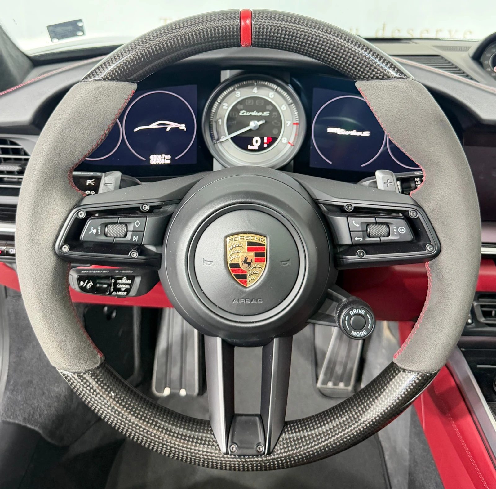 Porsche 911 Turbo S* Burmester* Lift* Ventilation* Carbon* Chr, снимка 13 - Автомобили и джипове - 54978820