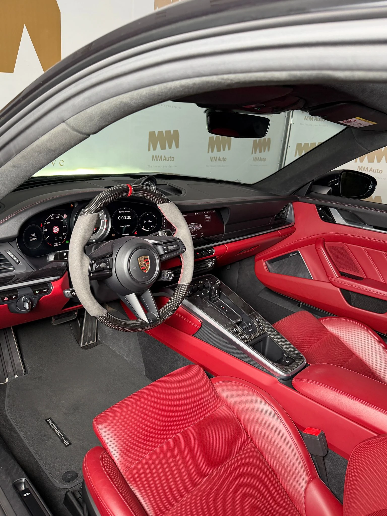 Porsche 911 Turbo S* Burmester* Lift* Ventilation* Carbon* Chr, снимка 7 - Автомобили и джипове - 54978820