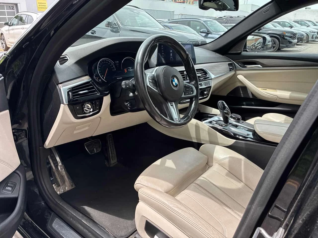 BMW 530 М ПАКЕТ/530i xDrive/КЛИП/ОТ ПРЕДСТАВИТЕЛСТВО, снимка 5 - Автомобили и джипове - 55073540
