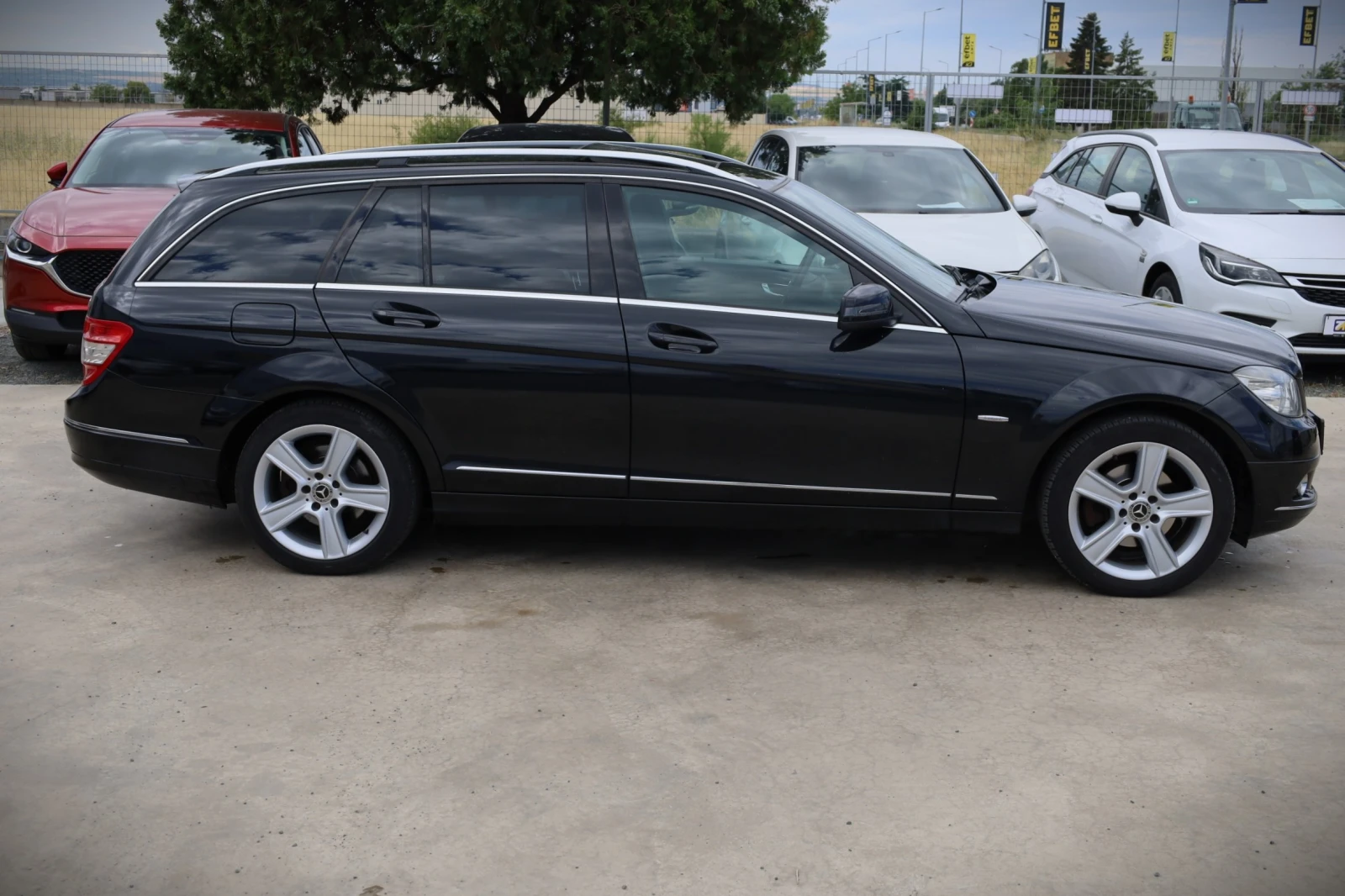 Mercedes-Benz C 220 646 Avantgarde, снимка 4 - Автомобили и джипове - 55170815