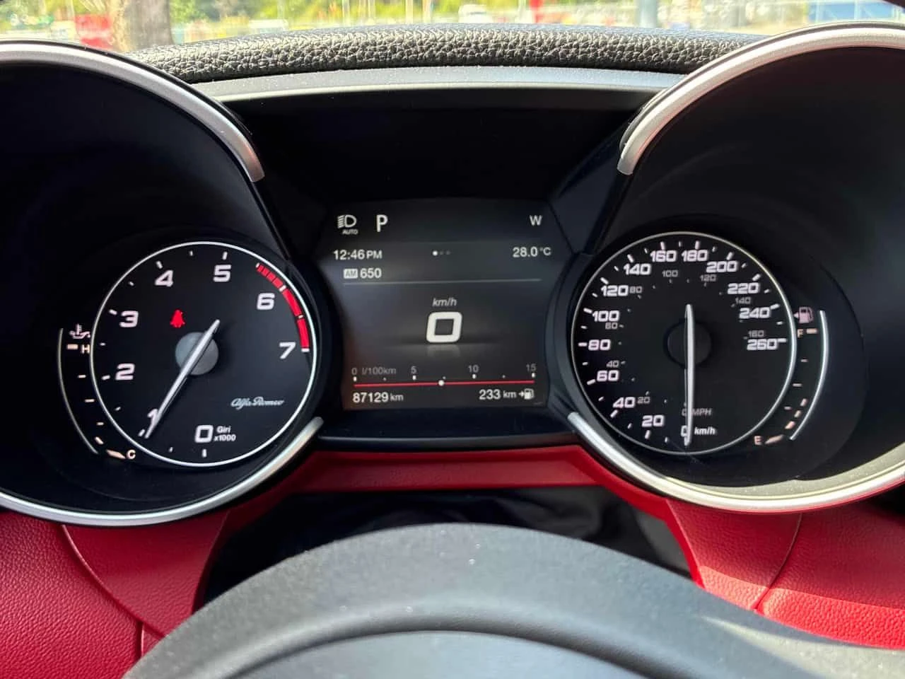 Alfa Romeo Giulia * Ti * CARFAX * ����� �� ����������� | Mobile.bg � ����������� 8