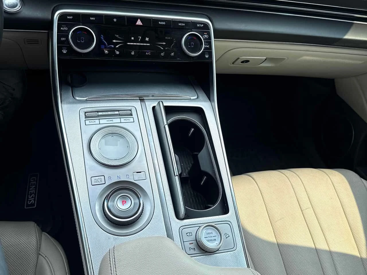 Genesis GV80 * 2.5T Advanced* ���������� ��� ������������ ����� | Mobile.bg � ����������� 9