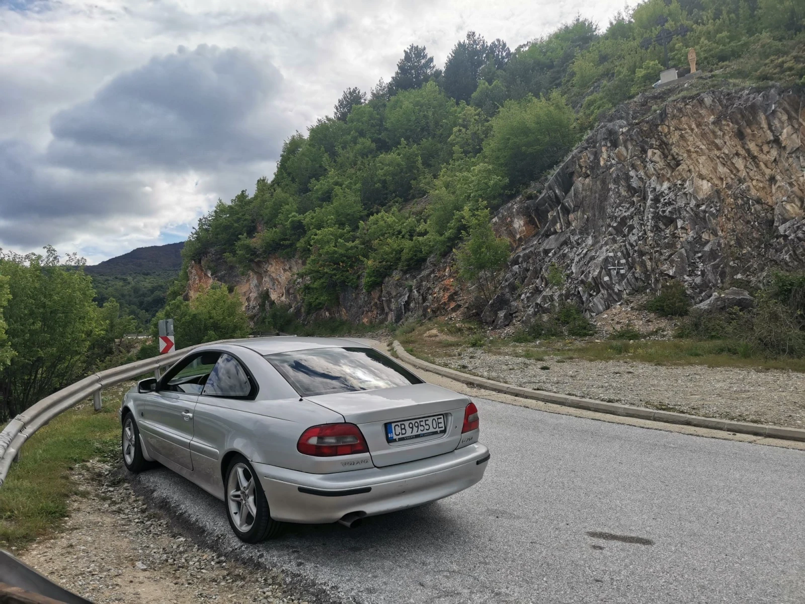 Volvo C70, снимка 2 - Автомобили и джипове - 55731344