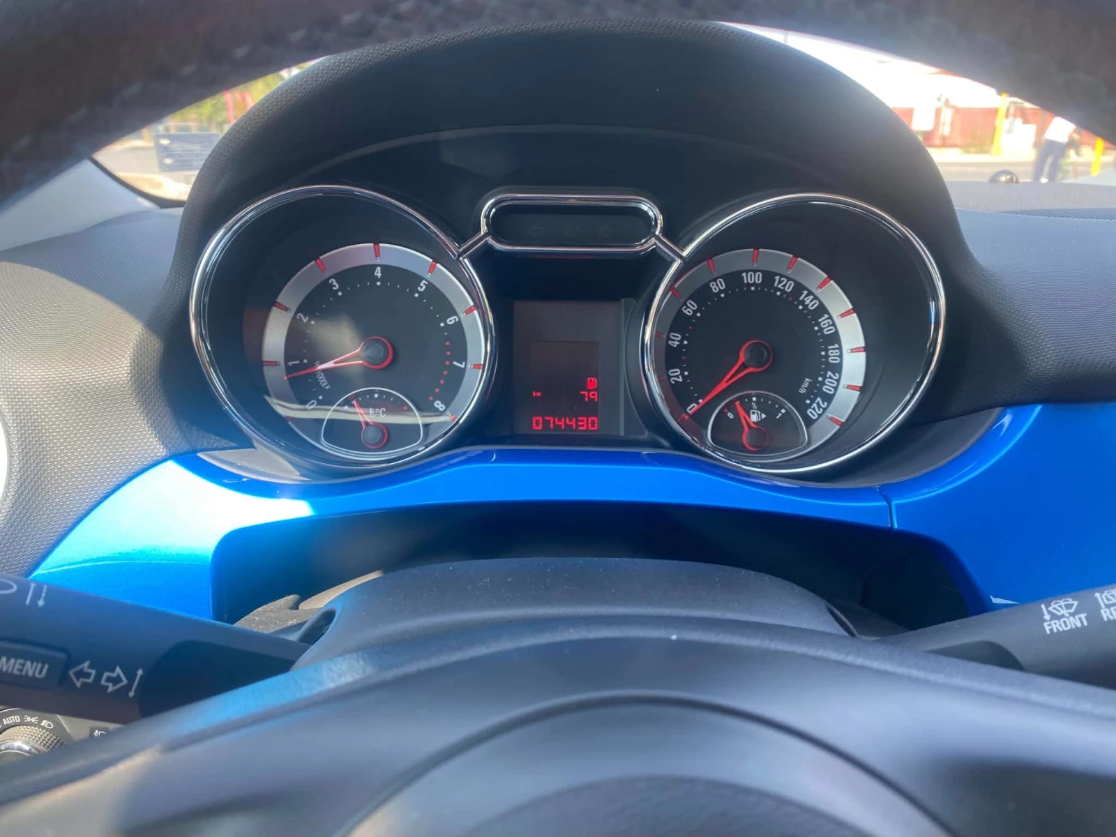 Opel Adam 1.4/101 к.с/ЕВРО 6, снимка 6 - Автомобили и джипове - 55769589