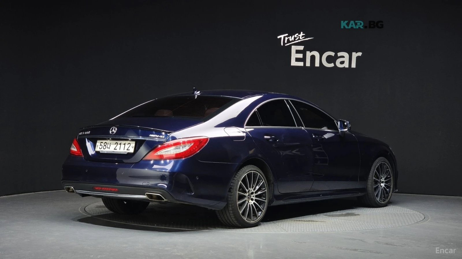 Mercedes-Benz CLS 400 AMG* 360* КОЖА* ОБДУХВ* НАВИ* ПАНО, снимка 2 - Автомобили и джипове - 55820751
