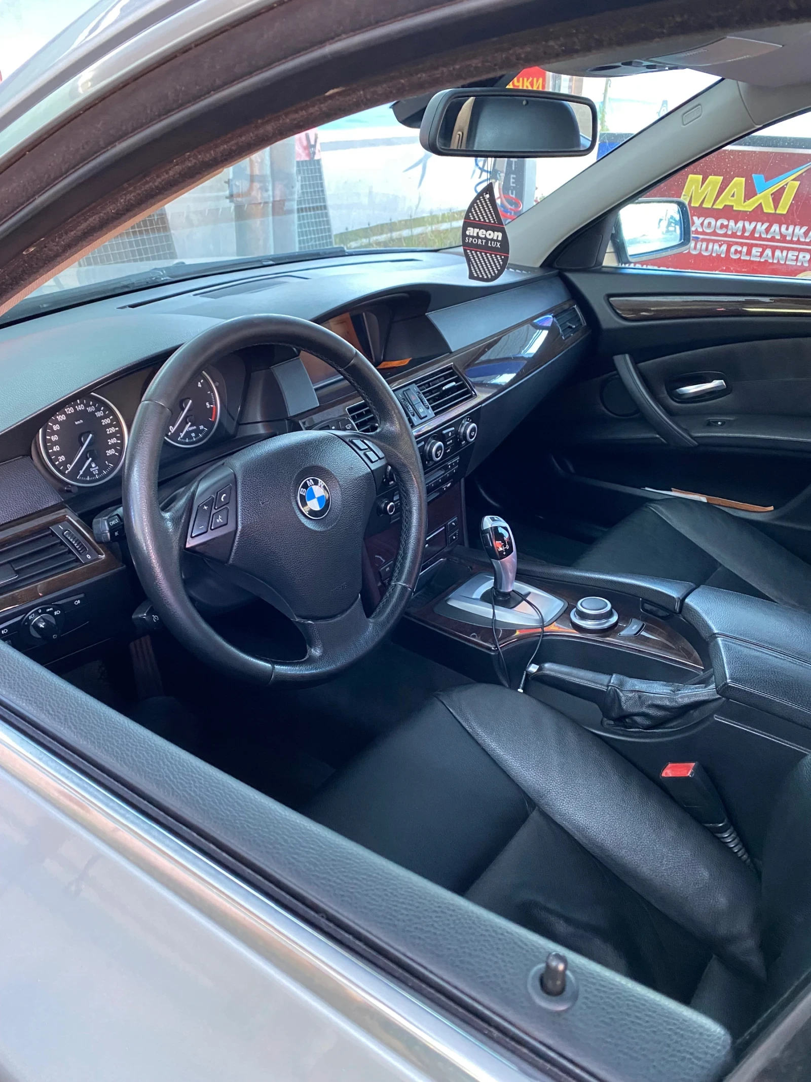 BMW 530, снимка 9 - Автомобили и джипове - 56074239
