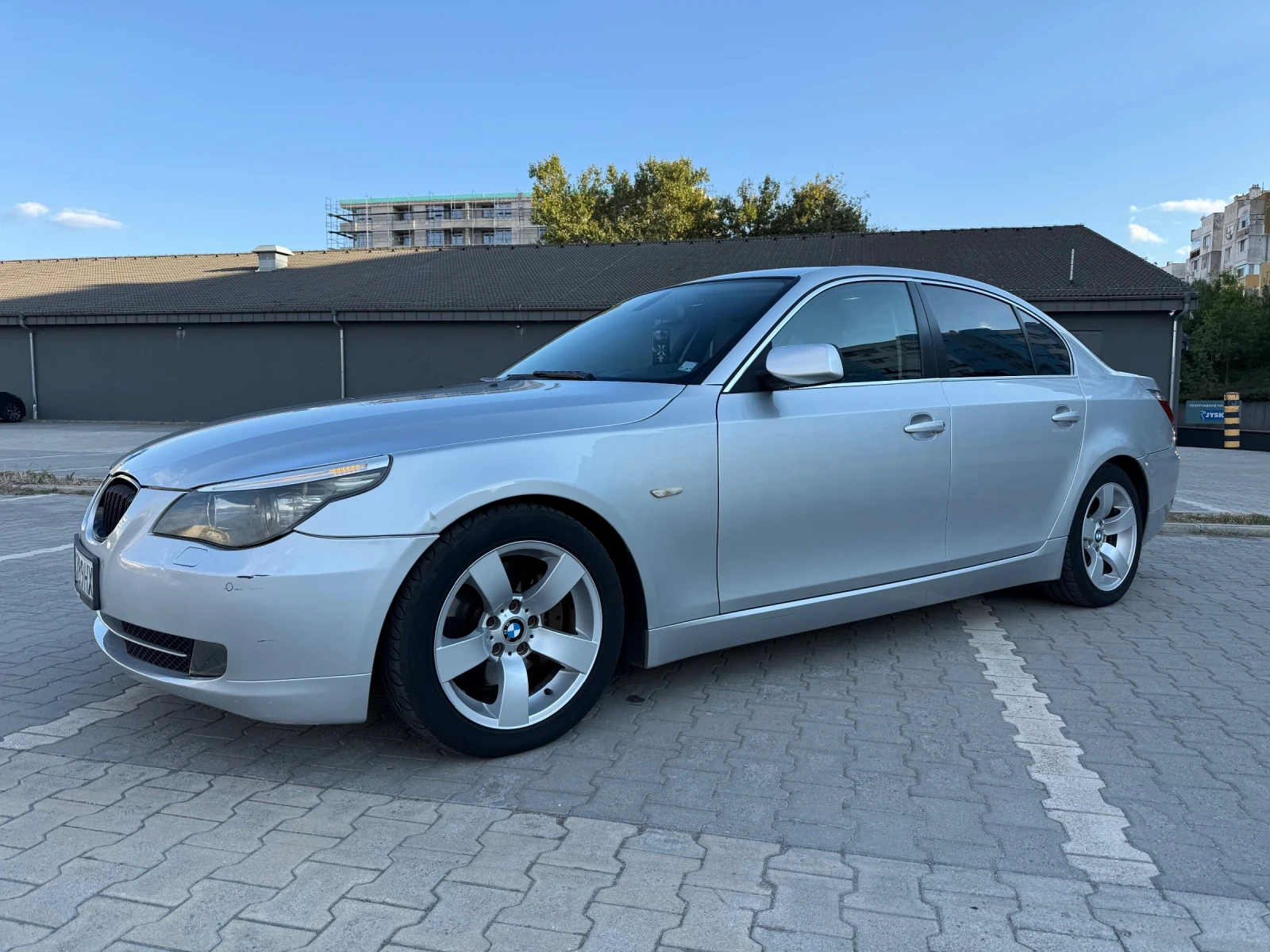 BMW 530, снимка 2 - Автомобили и джипове - 56074239
