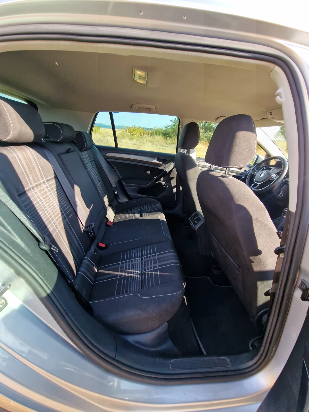 VW Golf VII Lounge, снимка 6 - Автомобили и джипове - 56149732