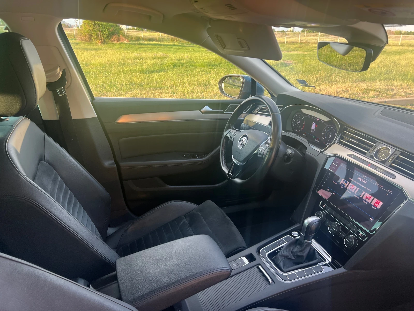 VW Passat 2.0TDI BG, Платено//Обслужен , снимка 8 - Автомобили и джипове - 56393276